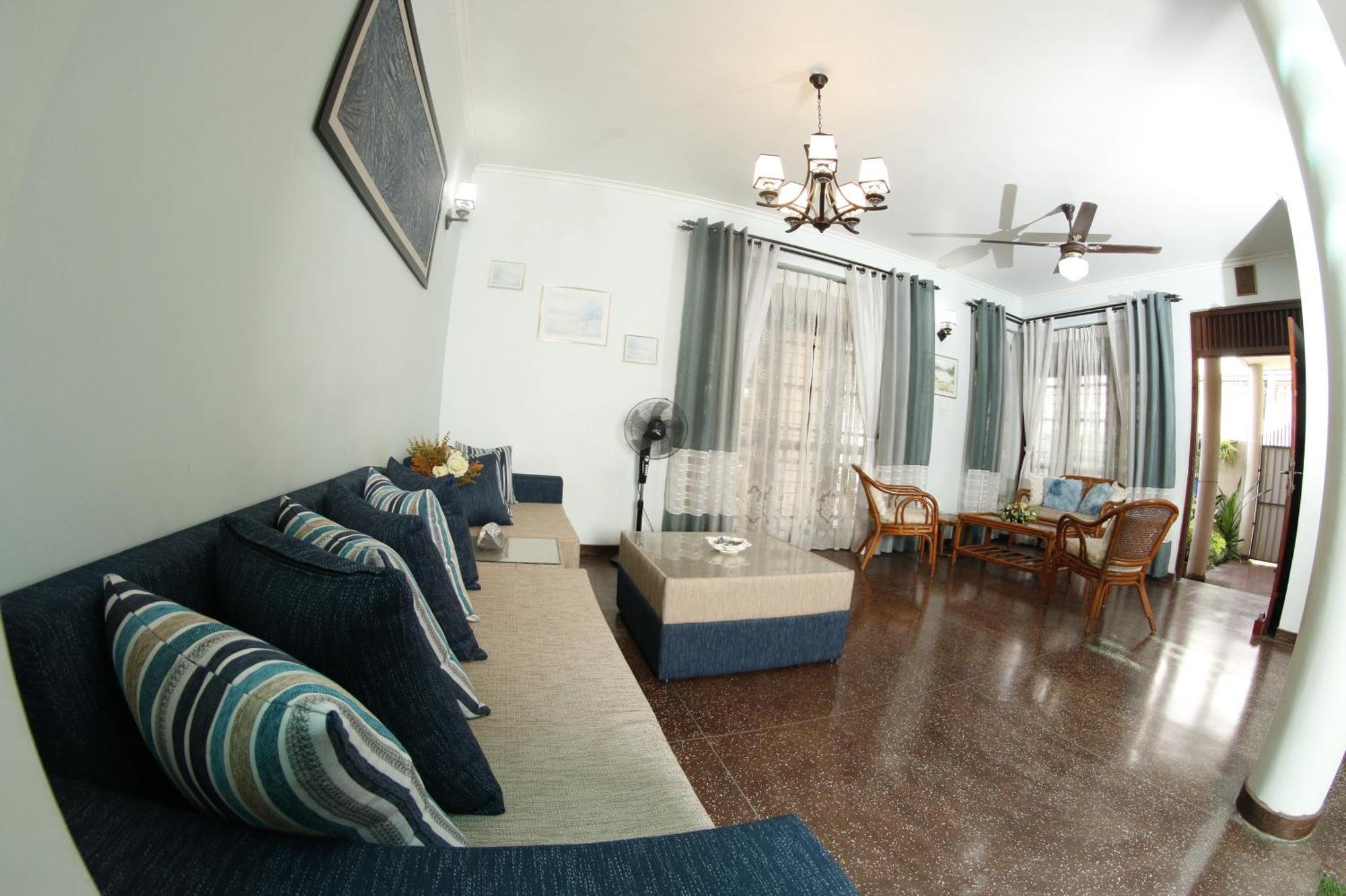 Acomodação com café da manhã  Oasis Colombo
